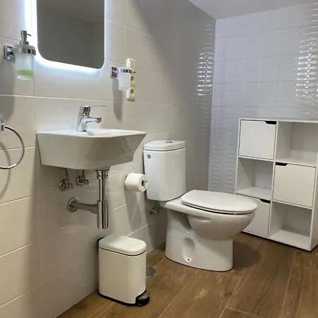 Casa Do Campo Lestrove * 패트론