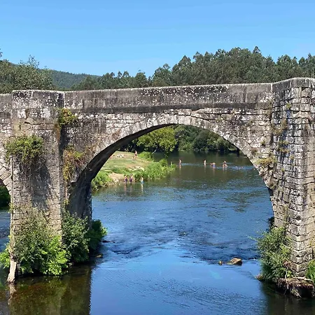 Casa Do Campo Lestrove * 帕德隆