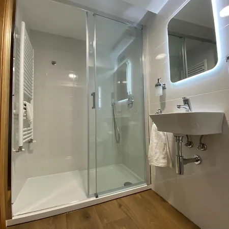 Casa Do Campo Lestrove * 패트론